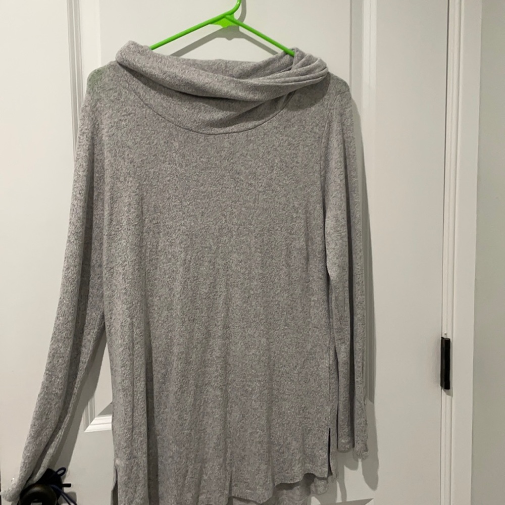 Light gray long sleeve turtleneck